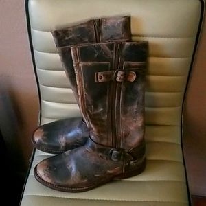 Size 8 Bed Stu boots